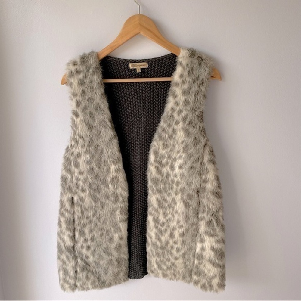 Democracy Faux Fur Animal Print Tunic Length Vest Small EUC